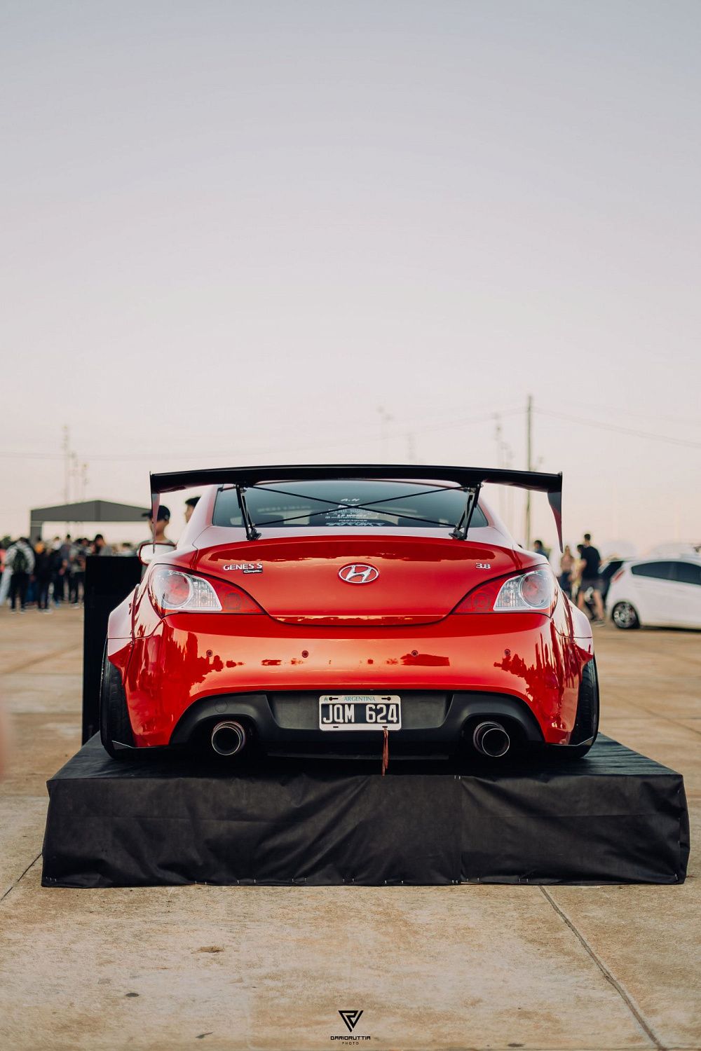 Genesis coupe из Аргентины