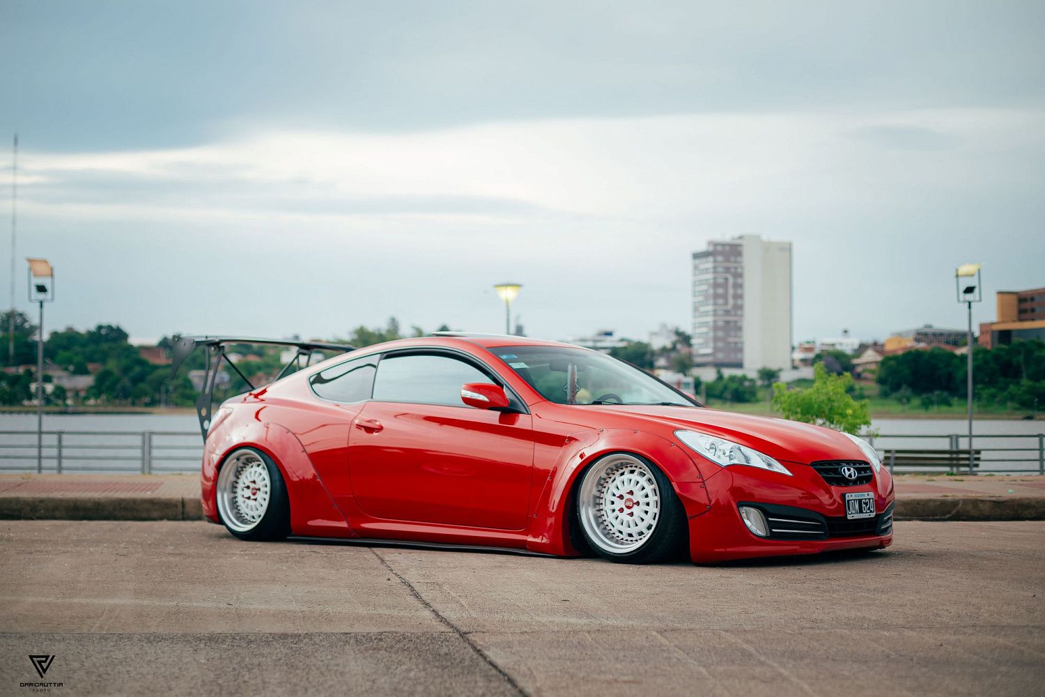 Genesis coupe из Аргентины