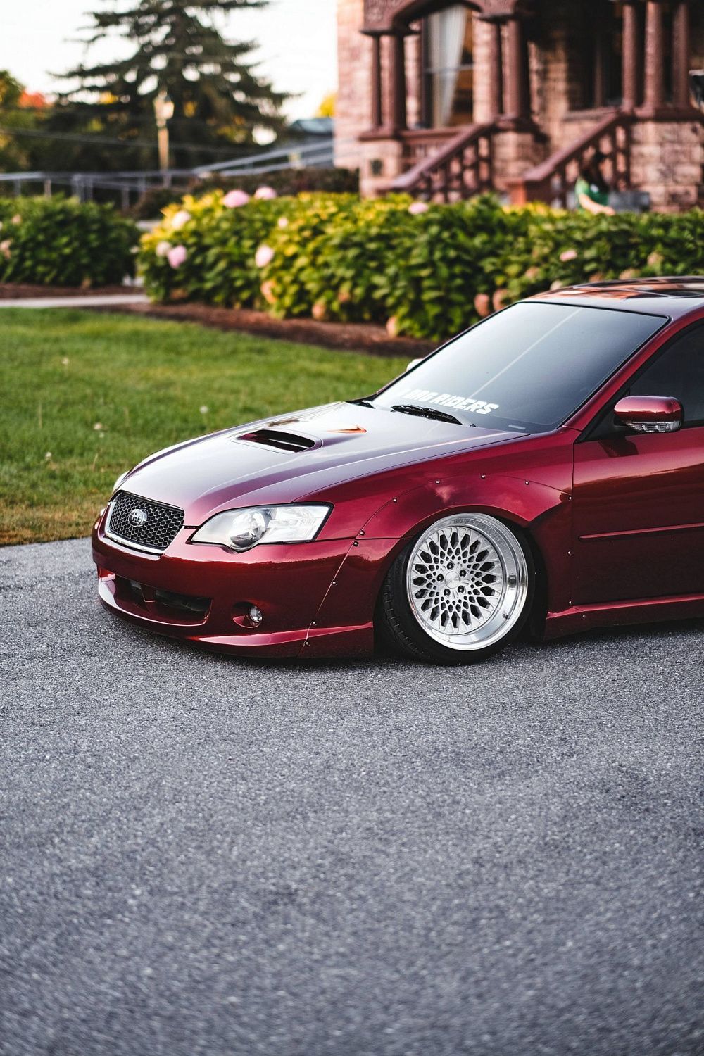 Аккуратный Subaru Legacy BL oт компании Bag Riders company из Сша